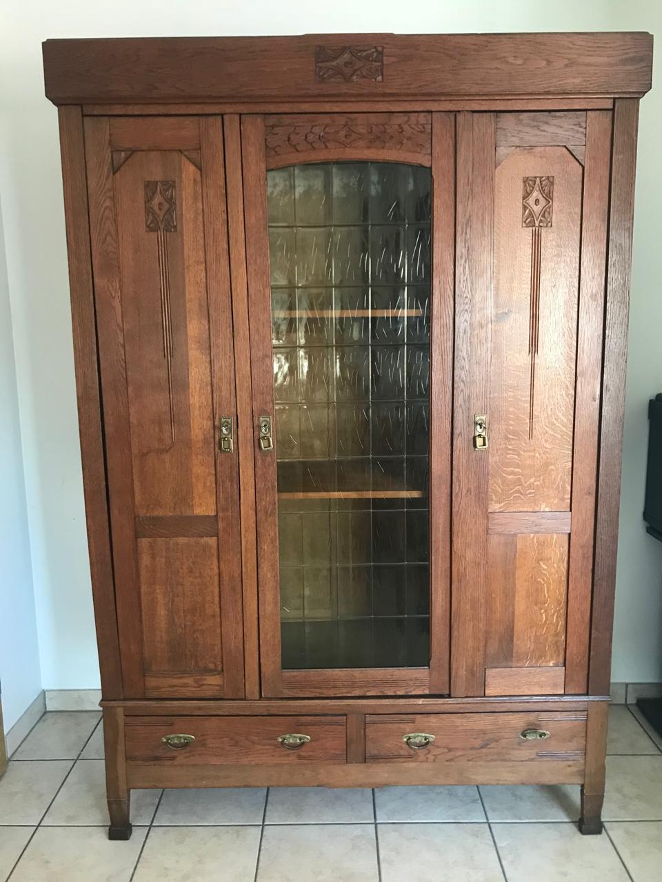 'Volstroff' Three Door Wardrobe